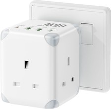Cube Plug Adapter with USB C